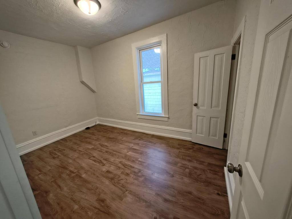 Townhouse for rent at 1114 Cumming Ave, Superior, WI 54880