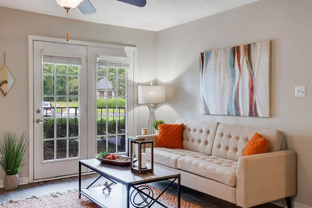 Apartment for rent at The Desoto, 1000 Sutton Place, Horn Lake, MS 38637