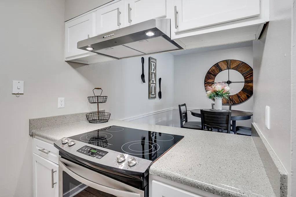Apartment for rent at The Desoto, 1000 Sutton Place, Horn Lake, MS 38637
