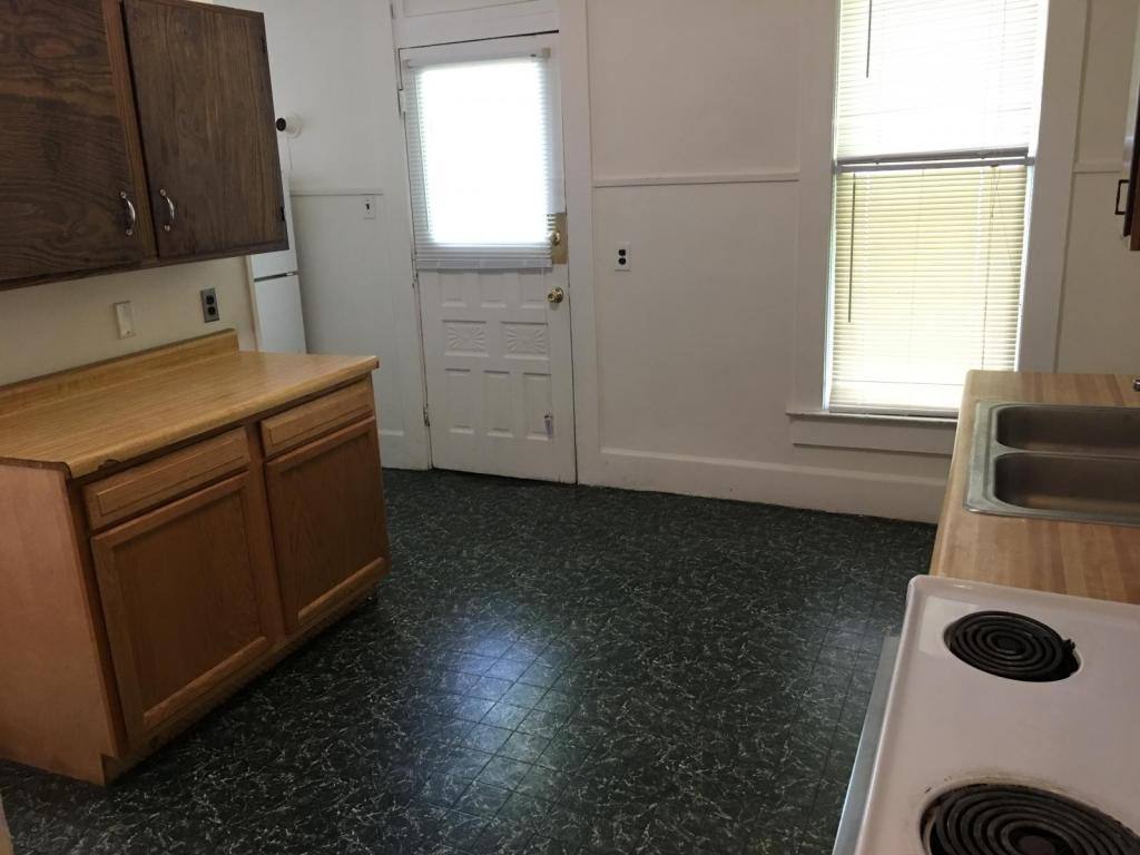 House for rent at 57 S 19th St #1, Terre Haute, IN 47807