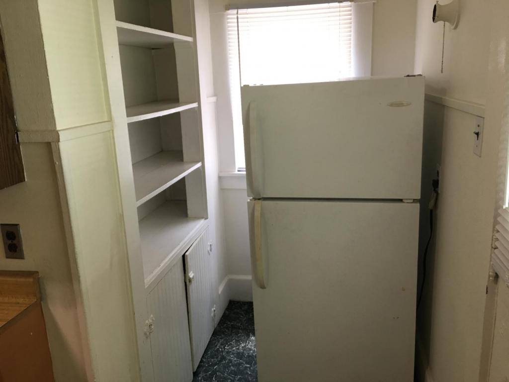 House for rent at 57 S 19th St #1, Terre Haute, IN 47807