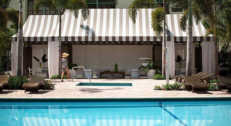 Apartment for rent at 17101 N Bay Rd, North Miami Beach, FL 33160