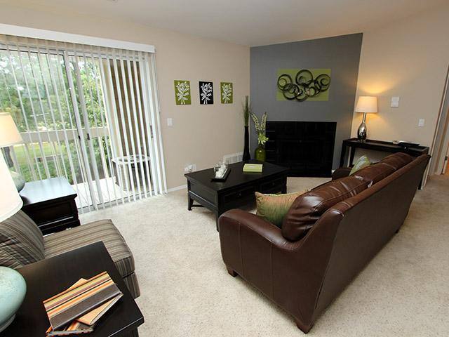 Apartment for rent at 232 Butterfield Dr, Bloomingdale, IL 60108