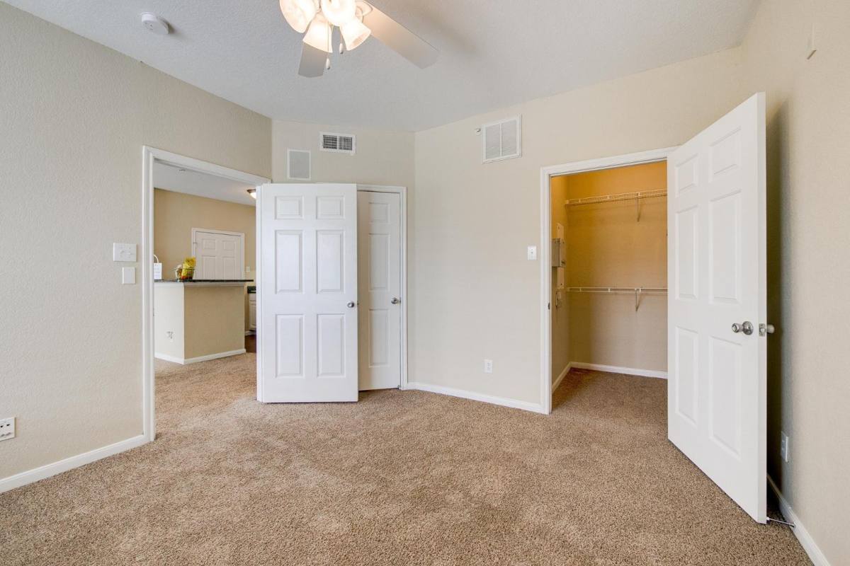 Apartment for rent at Stonebriar of Frisco Apartment Homes, 5200 Town & Country Blvd, Frisco, TX 75034