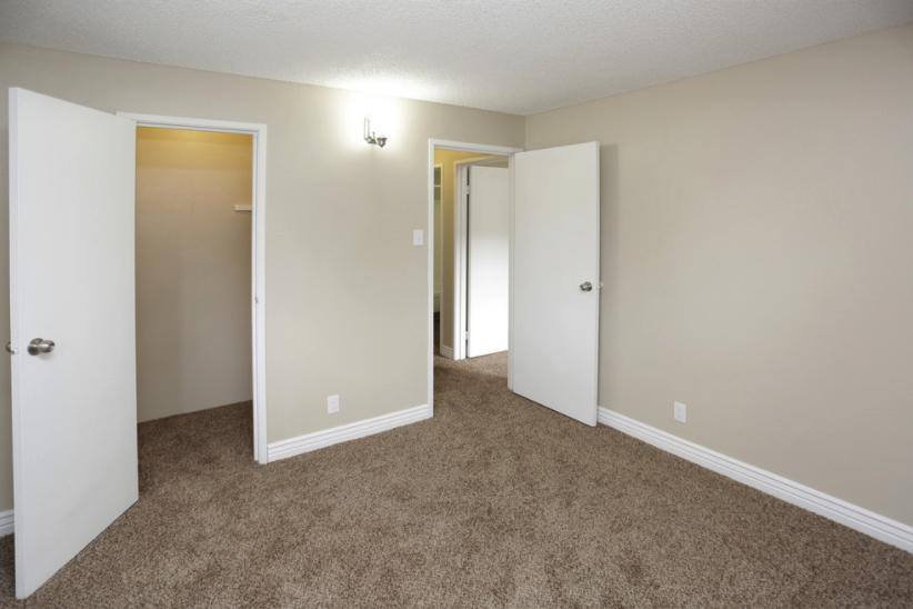 Apartment for rent at Broadmoor Springs, 420 E Cheyenne Mountain Blvd, Colorado Springs, CO 80906