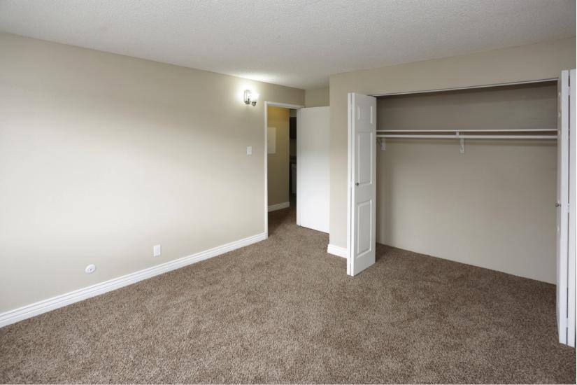 Apartment for rent at Broadmoor Springs, 420 E Cheyenne Mountain Blvd, Colorado Springs, CO 80906