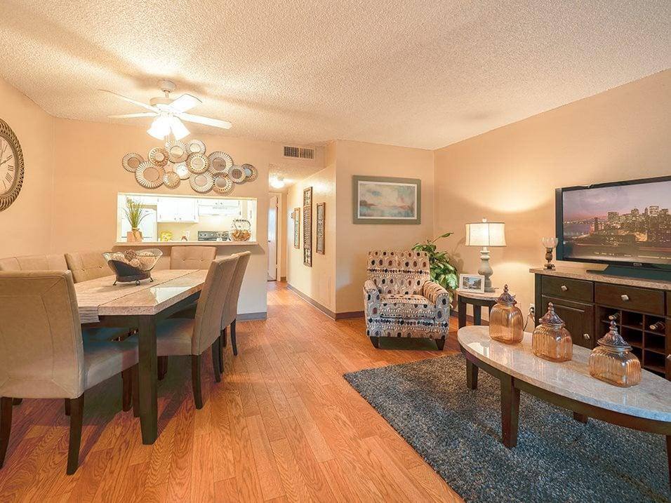 Apartment for rent at The Pearl at Spring Creek Courtyard, 5600 Gibson Blvd SE, Albuquerque, NM 87108