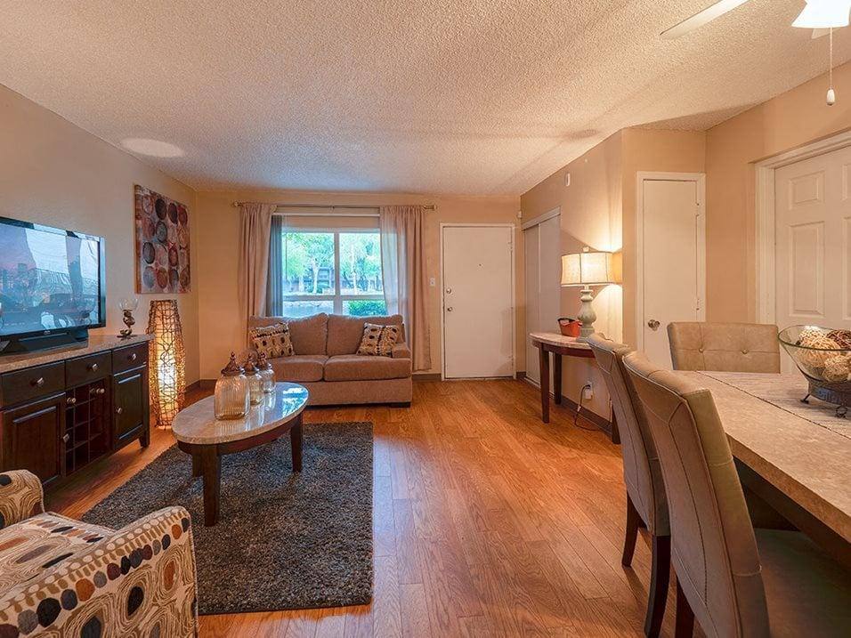 Apartment for rent at The Pearl at Spring Creek Courtyard, 5600 Gibson Blvd SE, Albuquerque, NM 87108