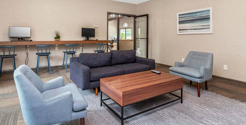 Apartment for rent at 700 Mitchell Bridge Rd, Athens, GA 30606