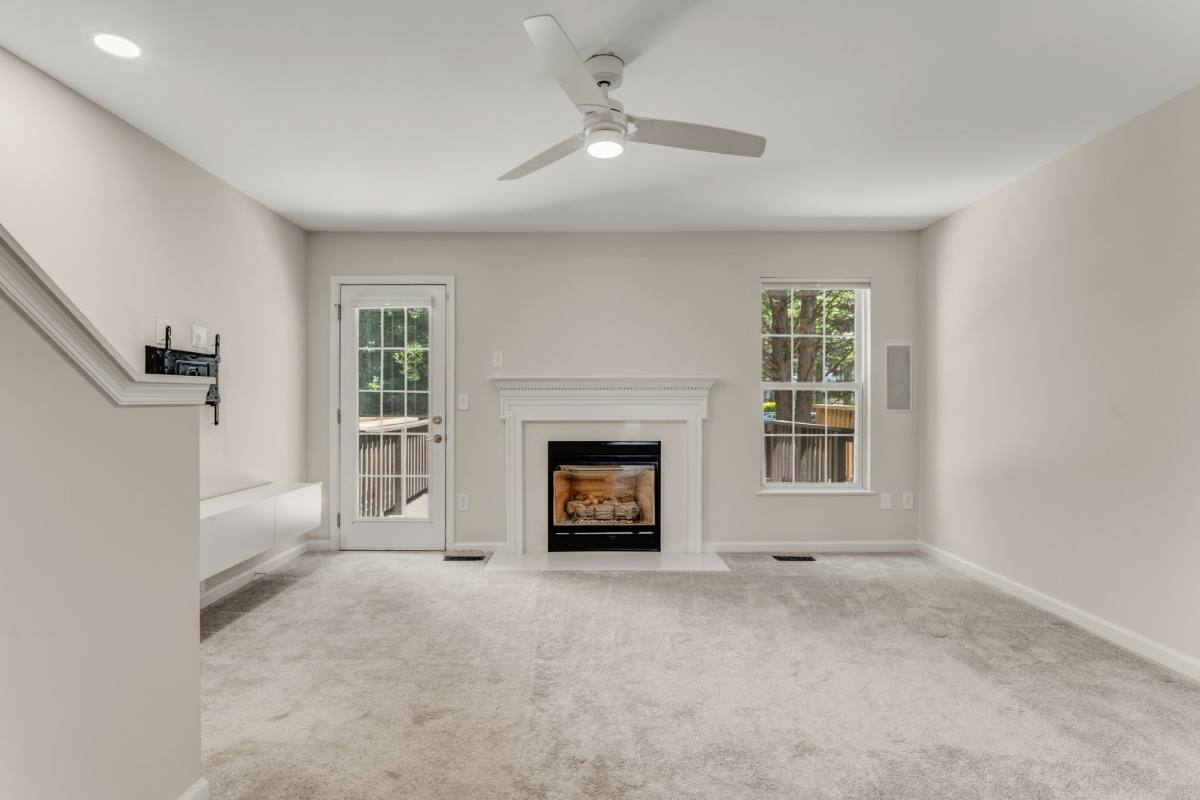 4264 Wheeled Caisson Square, Fairfax, VA 22033 - Townhouse for Rent - Image 10