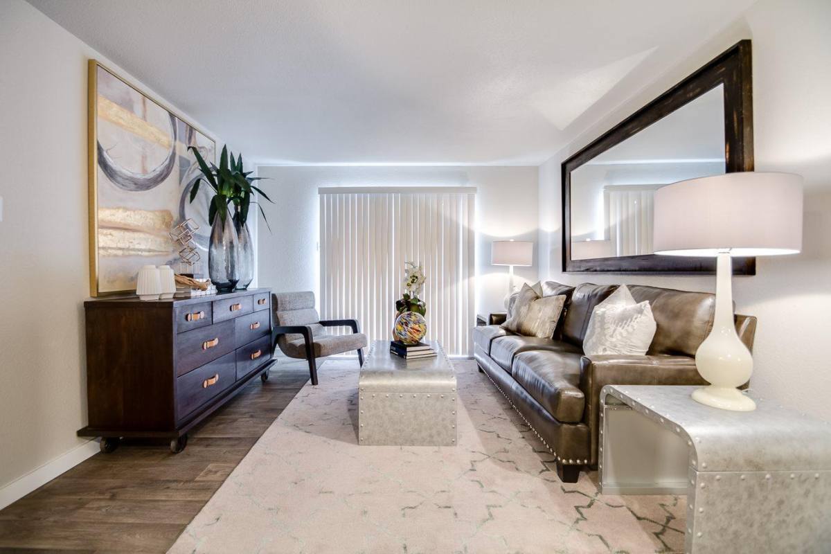 Apartment for rent at Central Park, 8325 Meadow Rd, Dallas, TX 75231