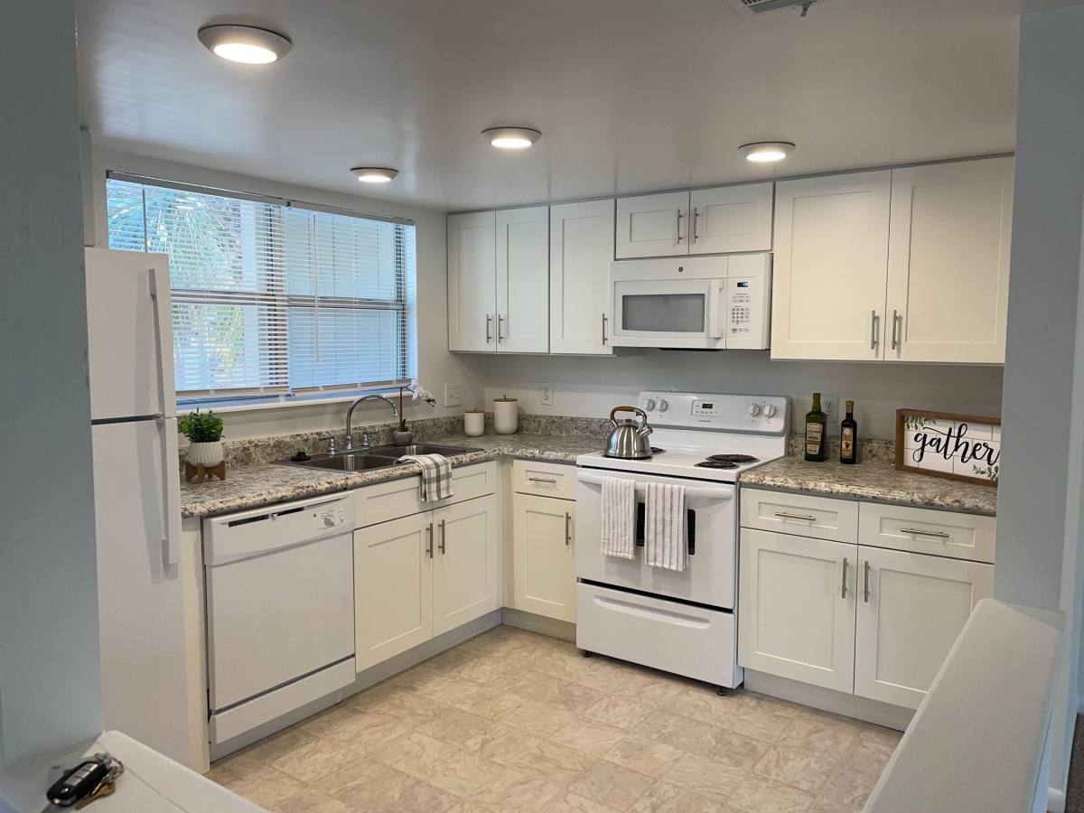 Apartment for rent at Riviera Parkway, 2798 St Johns Ave, Jacksonville, FL 32205