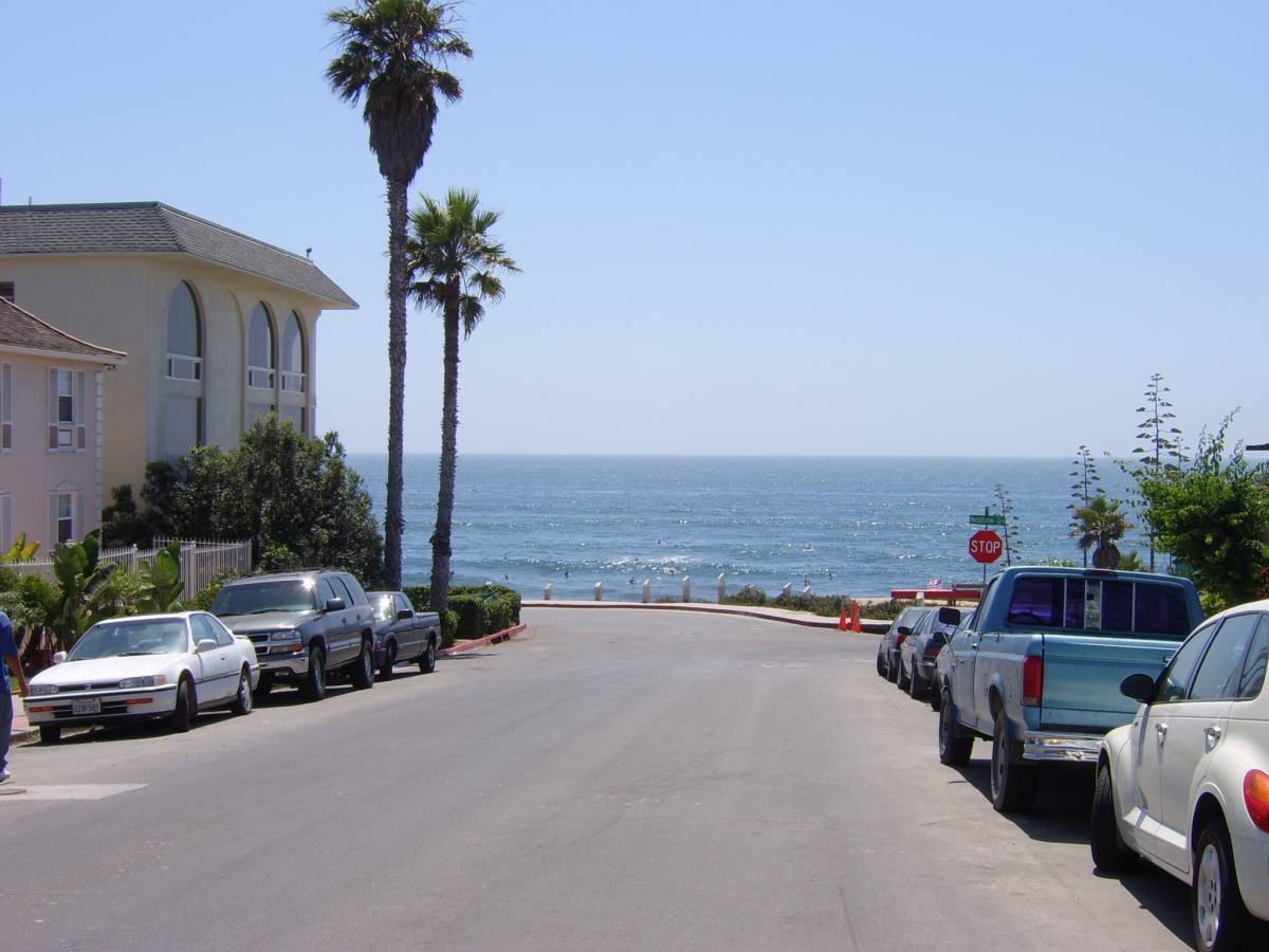 Apartment for rent at 237 Bonair St, La Jolla, CA 92037