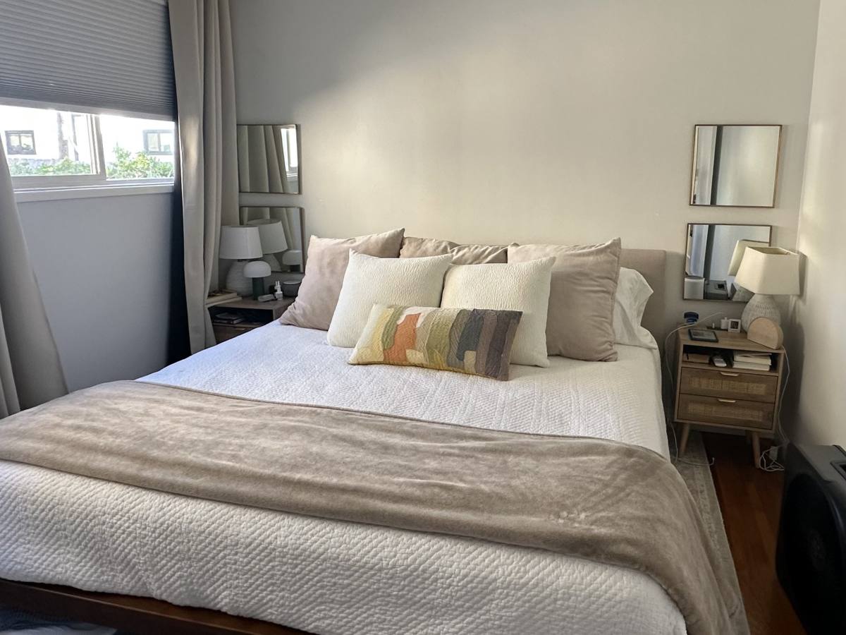 Apartment for rent at 237 Bonair St, La Jolla, CA 92037