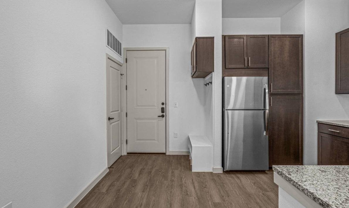 Apartment for rent at 7455 W Camp Wisdom Rd, Dallas, TX 75236