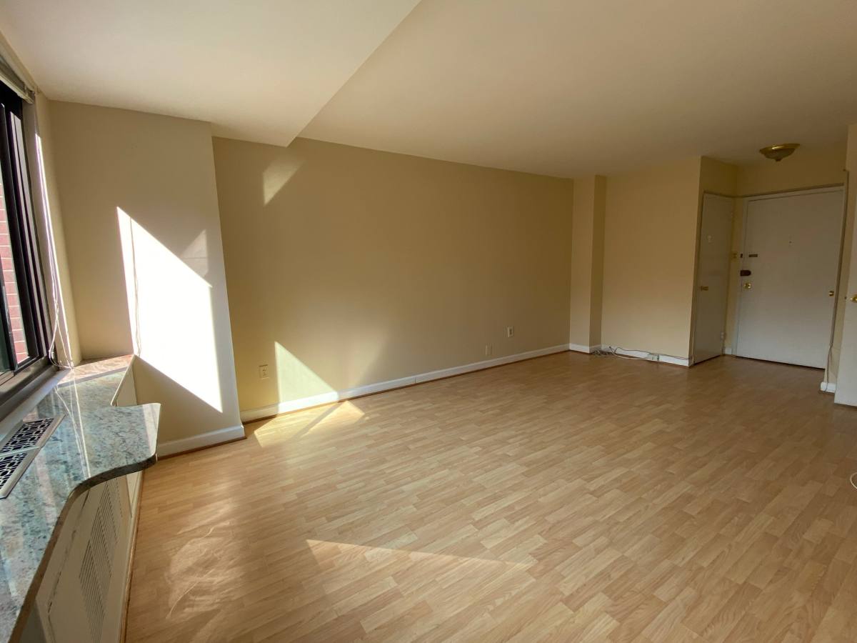 Apartment for rent at 1021 Arlington Blvd #715, Arlington, VA 22209
