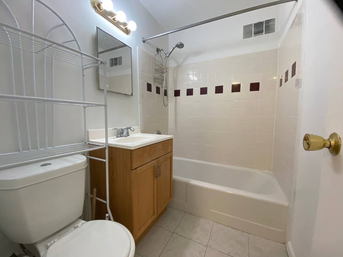 Apartment for rent at 1021 Arlington Blvd #715, Arlington, VA 22209