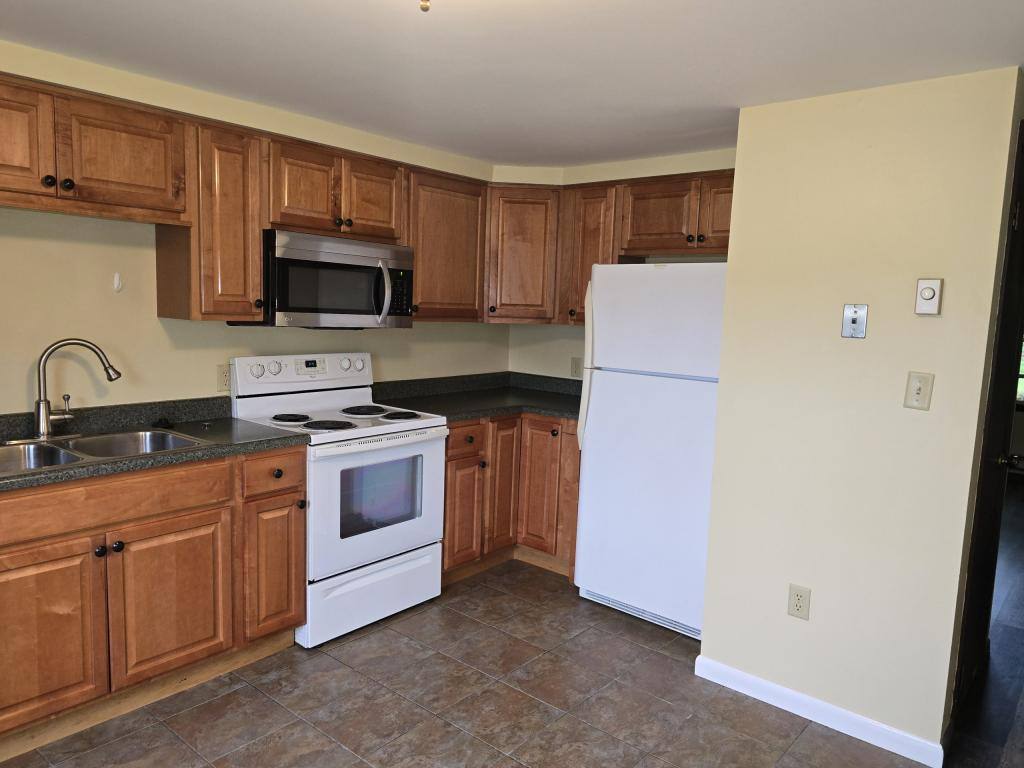 House for rent at 612 Peachview Lane, Duncansville, PA 16635