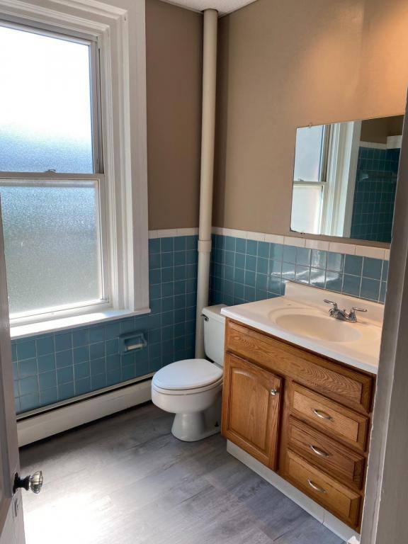 Apartment for rent at 168 S Maple Ave, Kingston, PA 18704