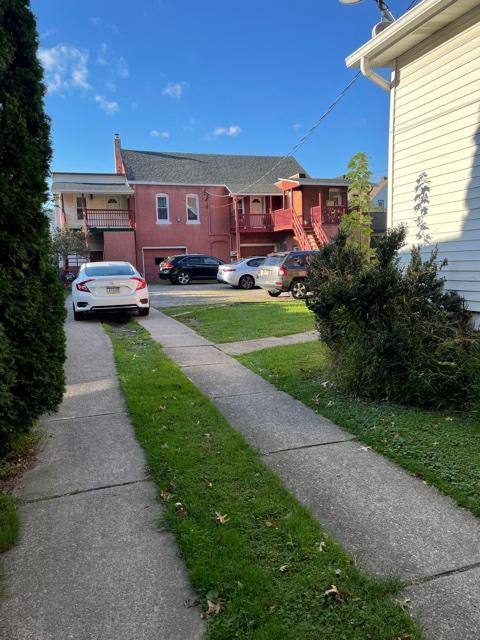 Apartment for rent at 168 S Maple Ave, Kingston, PA 18704
