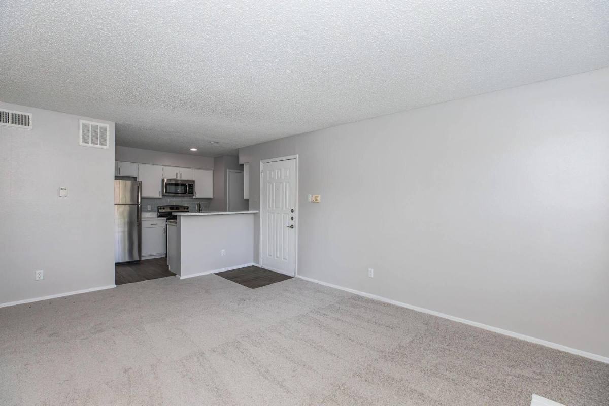 Apartment for rent at Slate Apartment Homes, 18050 Kelly Blvd, Dallas, TX 75287