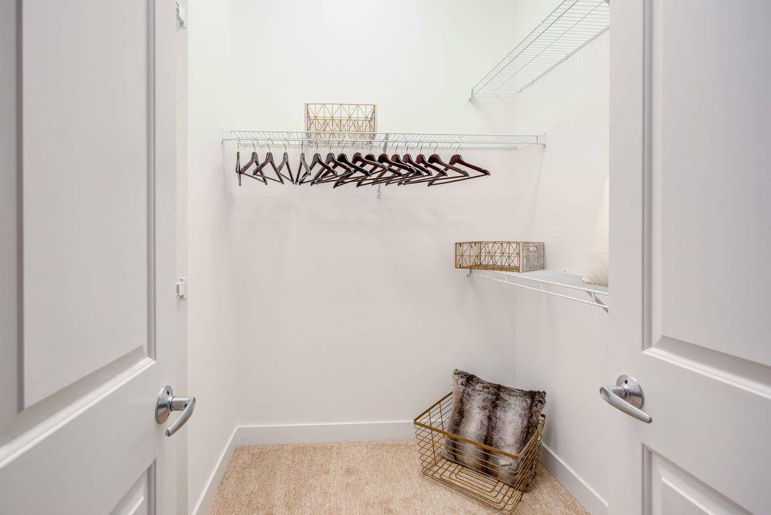 Apartment for rent at 3400 W Stonegate Blvd, Arlington Heights, IL 60005