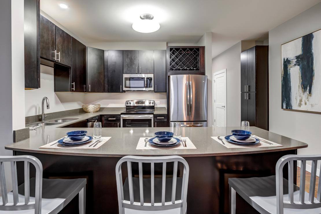 Apartment for rent at 3400 W Stonegate Blvd, Arlington Heights, IL 60005