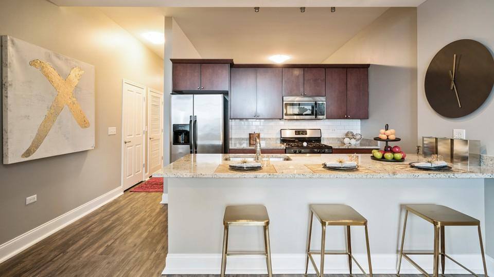 Apartment for rent at 1935 S Wabash Ave, Chicago, IL 60616