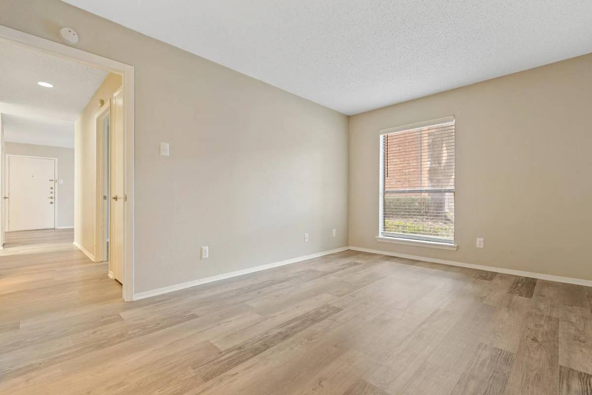 Apartment for rent at Clayton Pointe, 2955 Alouette Dr, Grand Prairie, TX 75052