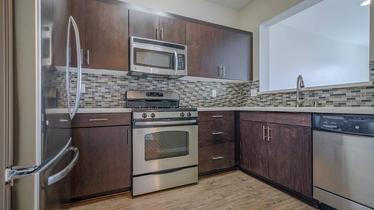 Apartment for rent at Fountain Park at Playa Vista, 13141 Fountain Park Dr, Playa Vista, CA 90094