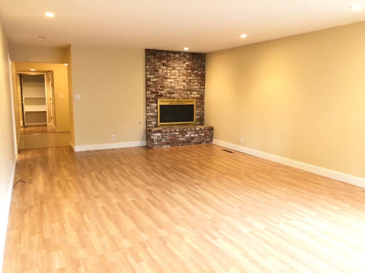 House for rent at 251 Silverado Court, Oakland, CA 94605