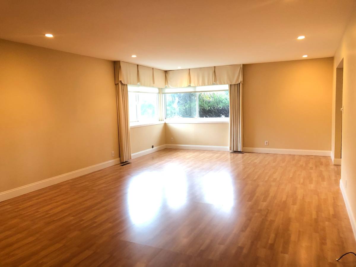 House for rent at 251 Silverado Court, Oakland, CA 94605