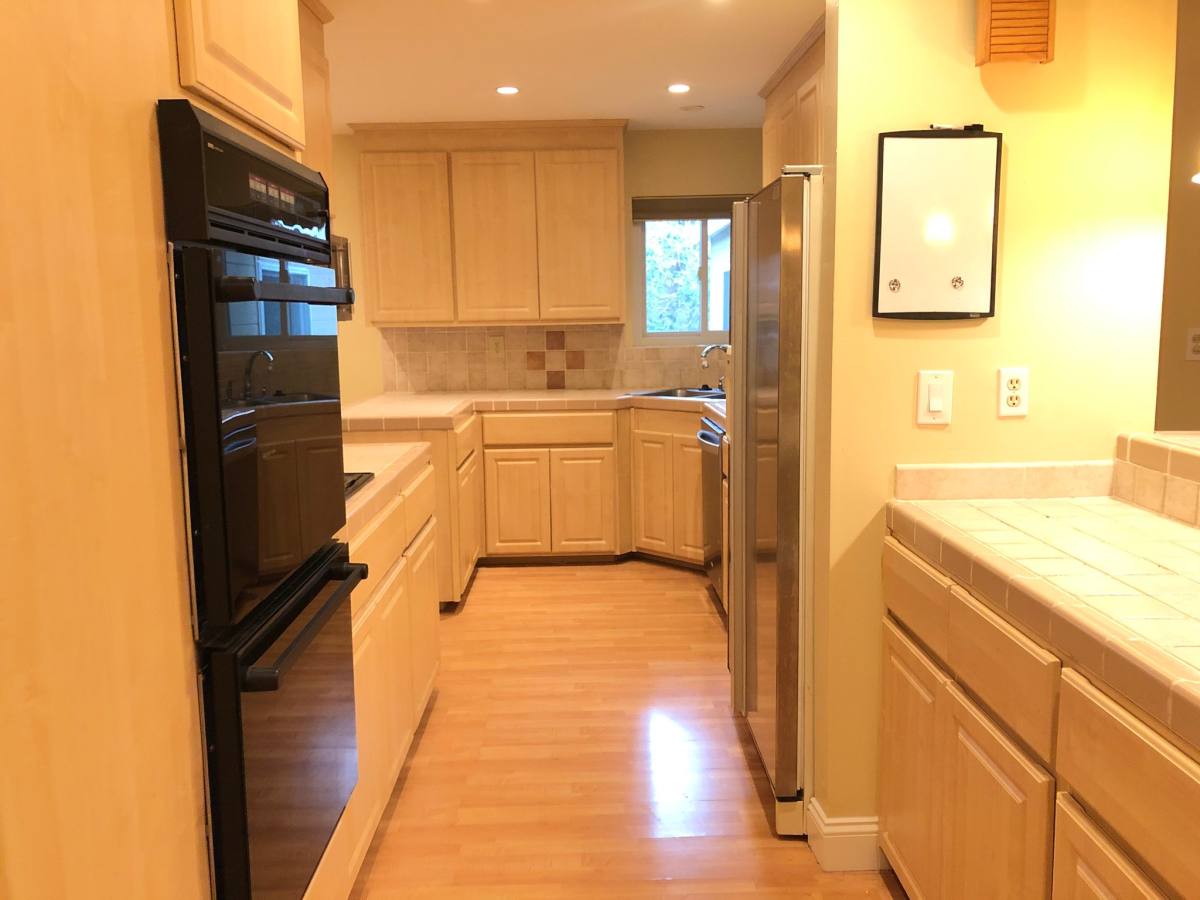 House for rent at 251 Silverado Court, Oakland, CA 94605