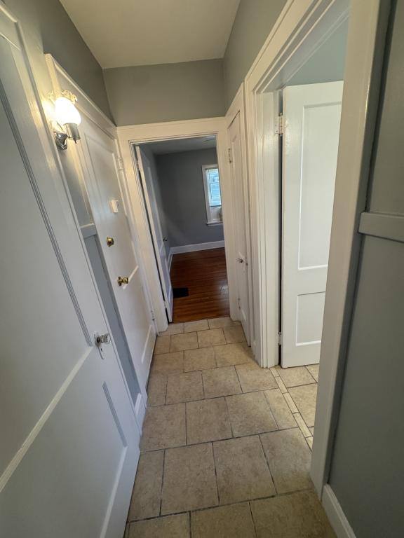 Apartment for rent at 2539 Leslie Ave, Cincinnati, OH 45212