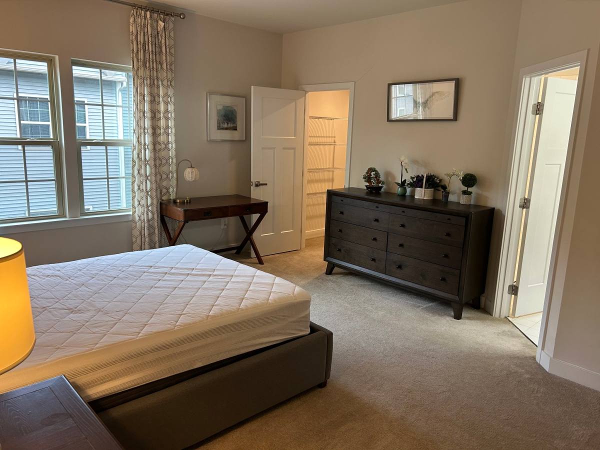 Townhouse for rent at 4535 Joseph Bristow Lane, Annandale, VA 22003