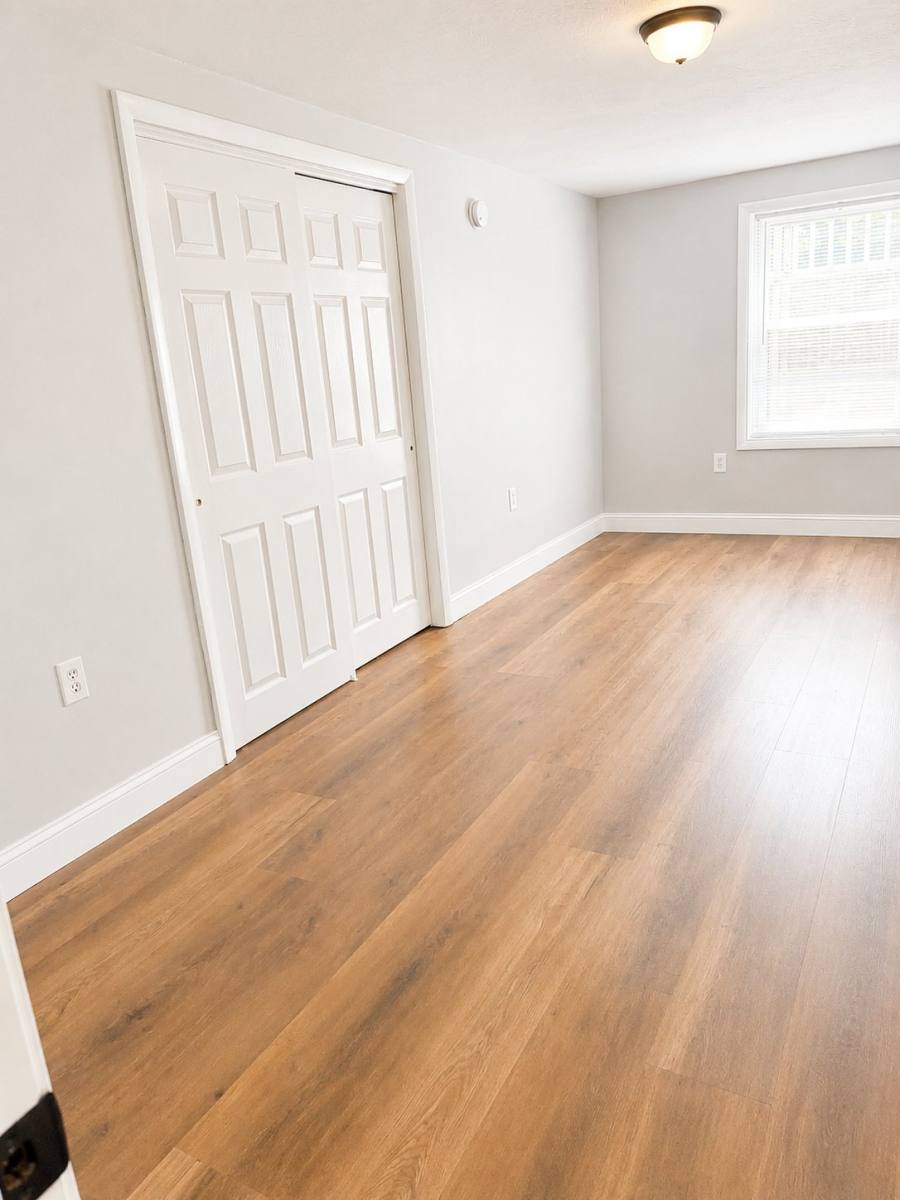Apartment for rent at 20 Woodland Dr #3, Weare, NH 03281