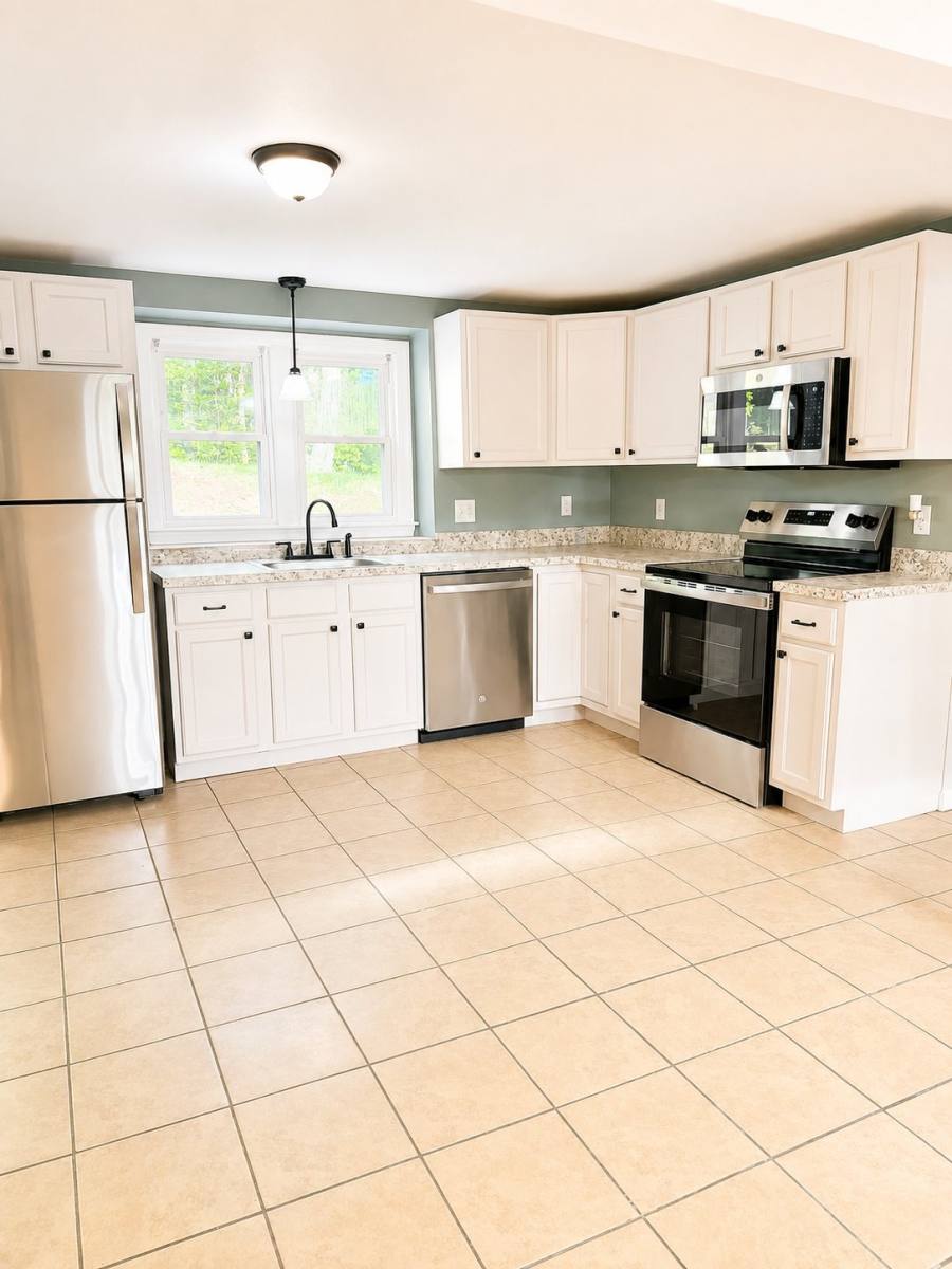 Apartment for rent at 20 Woodland Dr #3, Weare, NH 03281