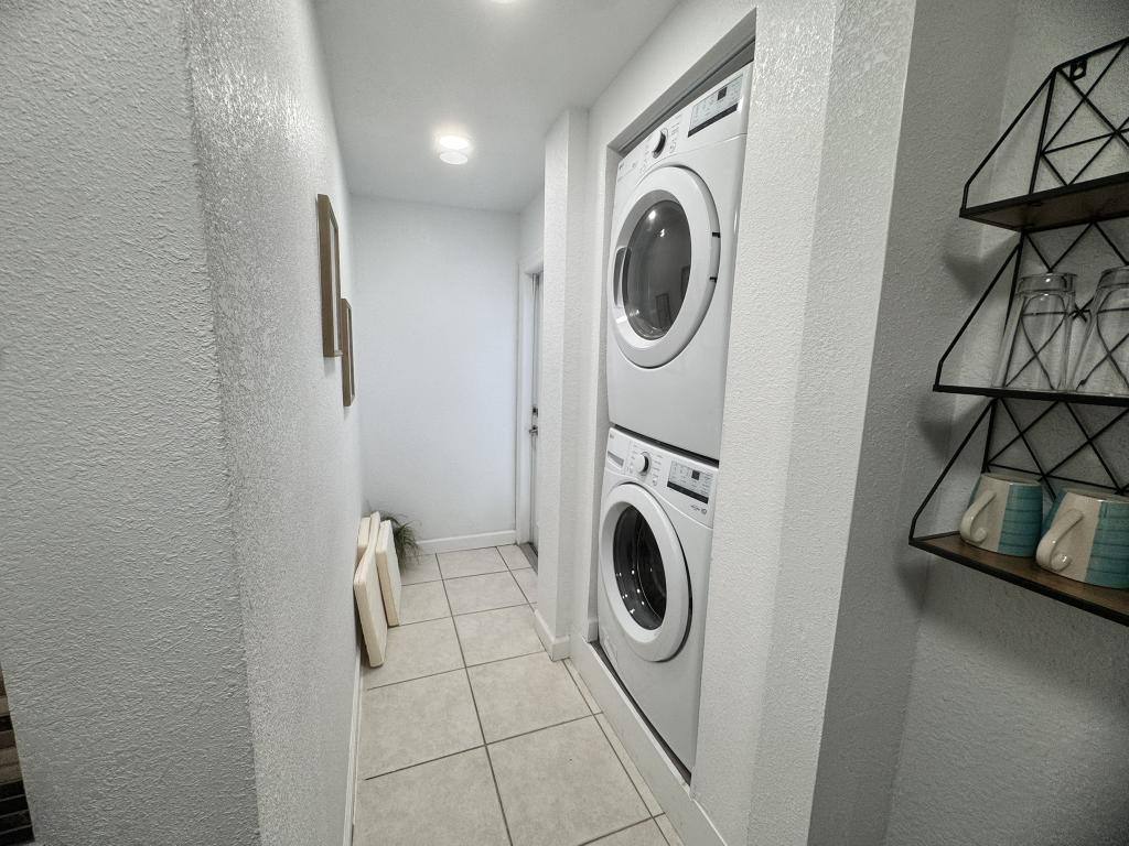 Apartment for rent at 4308 W N A St, Tampa, FL 33609
