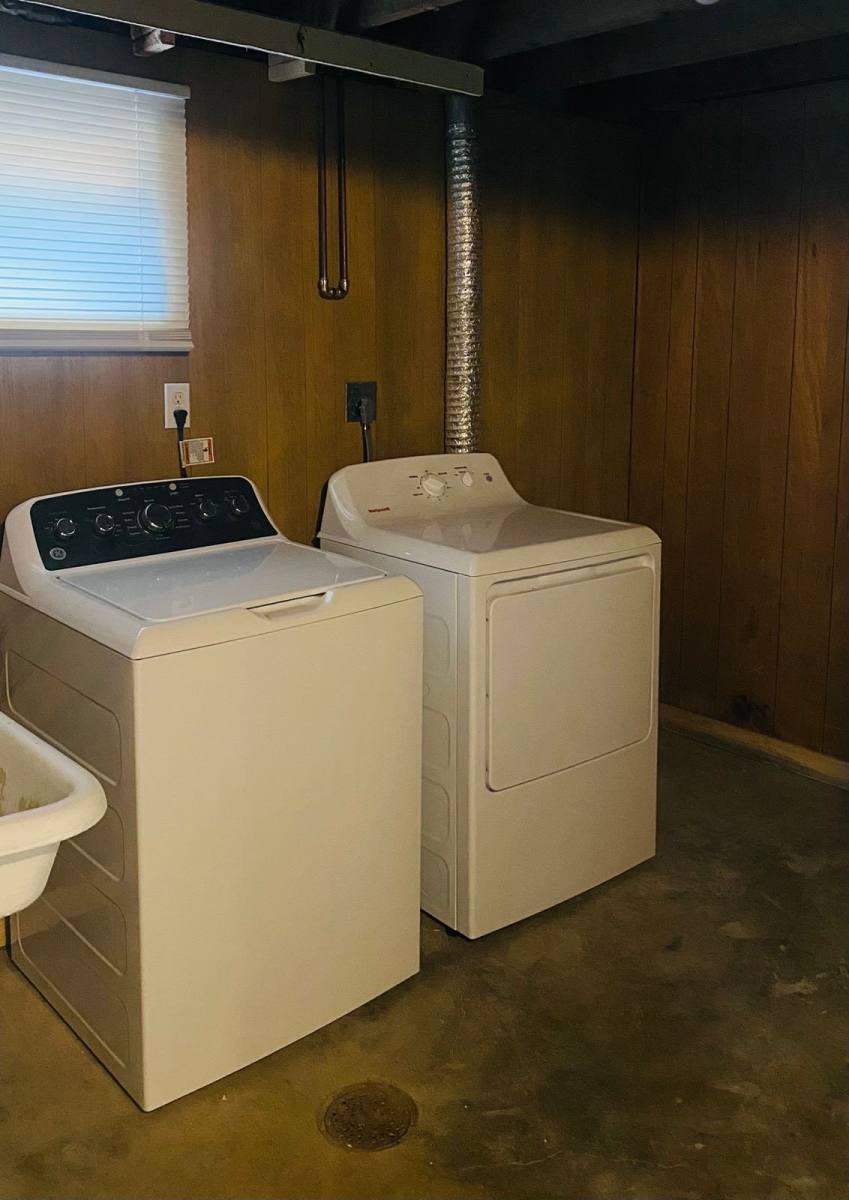 House for rent at 3084 Harrison Blvd, Ogden, UT 84403