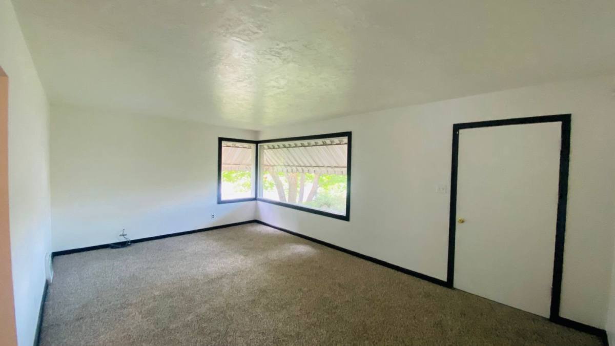 House for rent at 3084 Harrison Blvd, Ogden, UT 84403