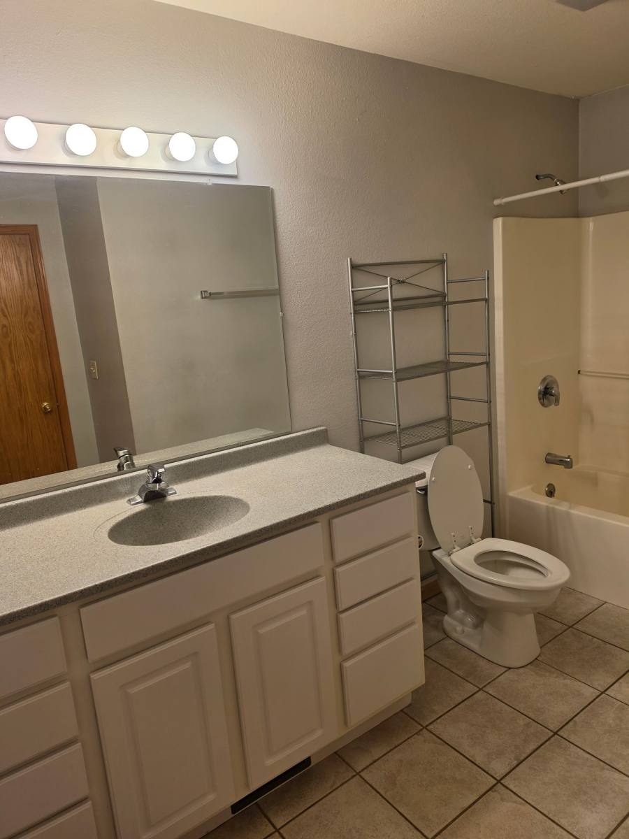 Apartment for rent at 1008 Georgene St #2, Dodgeville, WI 53533