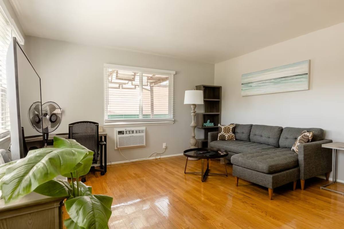 Apartment for rent at 191 E Fillmore St #A, Pasadena, CA 91105