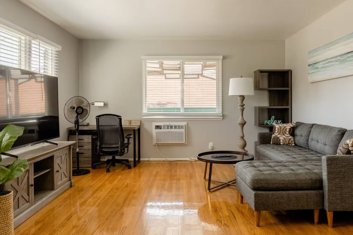 Apartment for rent at 191 E Fillmore St #A, Pasadena, CA 91105