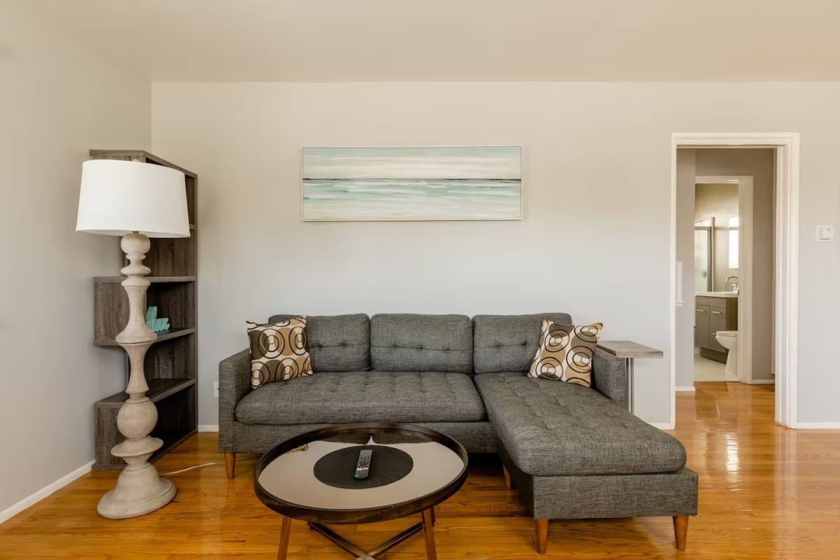 Apartment for rent at 191 E Fillmore St #A, Pasadena, CA 91105