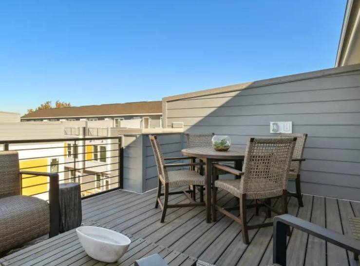 Apartment for rent at 4076 Enderly Towns Lane, Charlotte, NC 28208