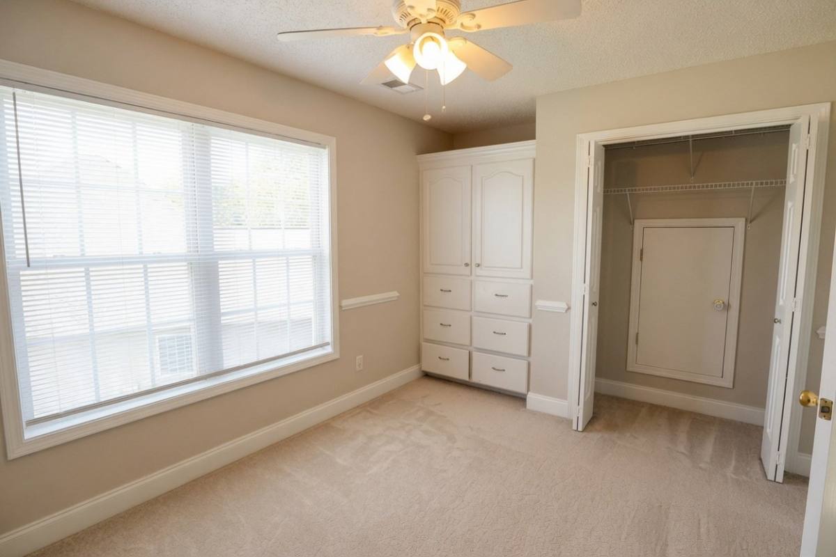 House for rent at 35 Belmont Dr, Camden, SC 29020