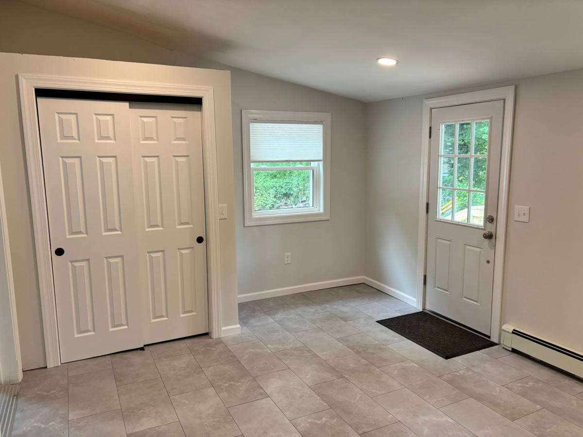 Apartment for rent at 34 Williams St #1, Thomaston, CT 06787