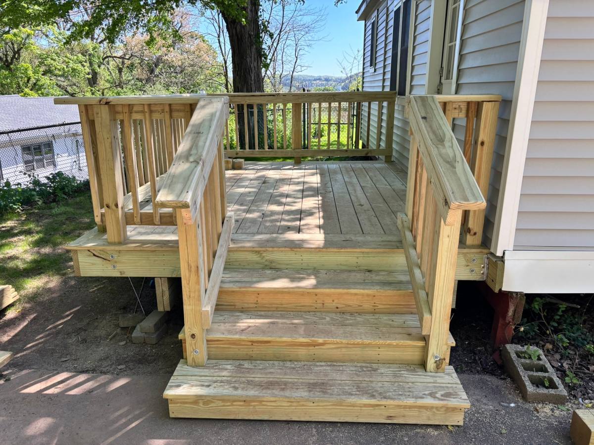 Apartment for rent at 34 Williams St #1, Thomaston, CT 06787