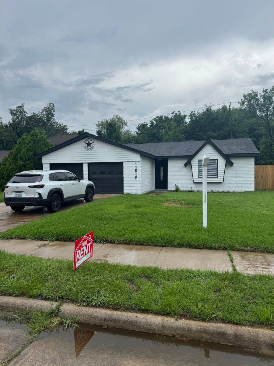 House for rent at 12539 Fern Forest Dr, Houston, TX 77044
