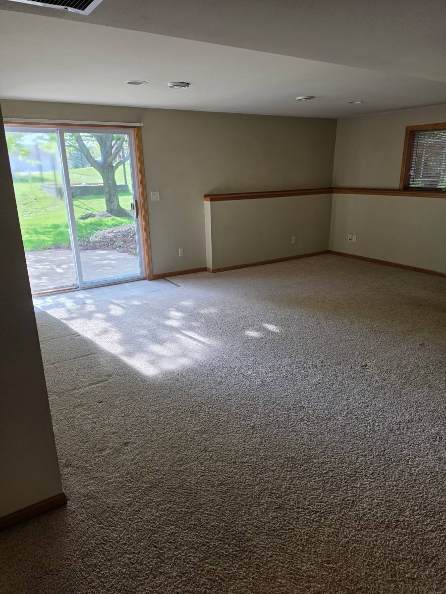 Apartment for rent at 1006 Georgene St, Dodgeville, WI 53533